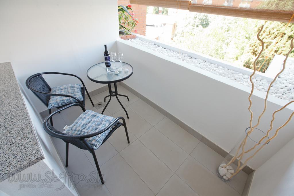 Charming Maraska Apartmán